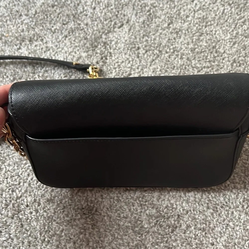 Tory Burch Saffiano Robinson Chain Crossbody - Picture 7 of 10